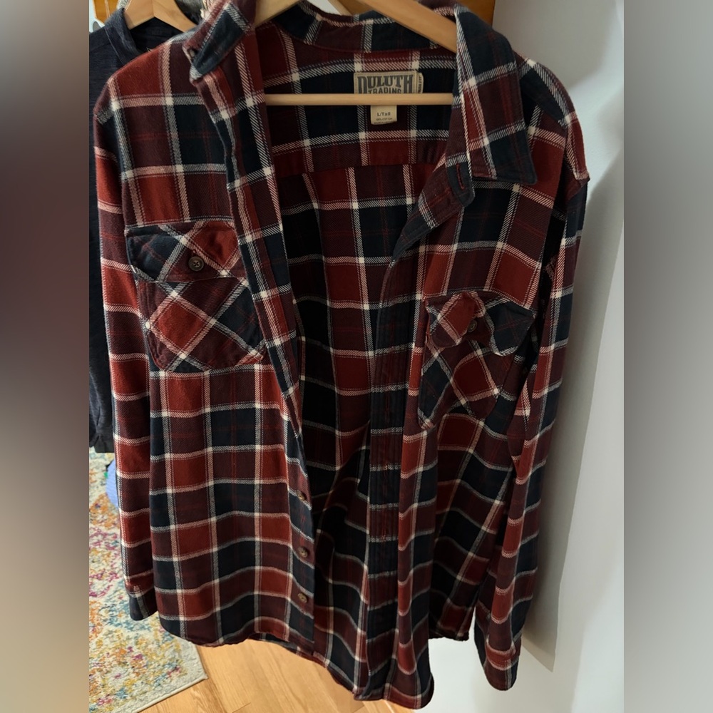 Duluth Trading Red & Black Plaid Flannel Shirt